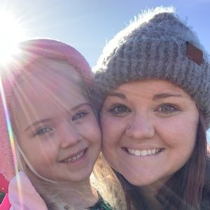 Meet your Posher, Christen